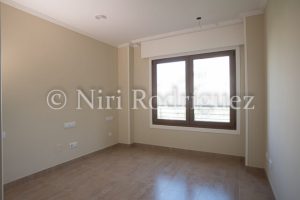 Fotografia bien expuesta para interior y sobreexpuesta venta para aplicar la técnica del HDR - Niri-Rodriguez-Fotografa-Inmobiliaria-de-Pontevedra